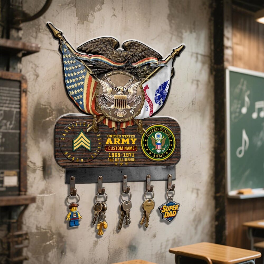 US Army, E 4 Army Specialist - Metal Key Holder 8x8 Inch - Image 3