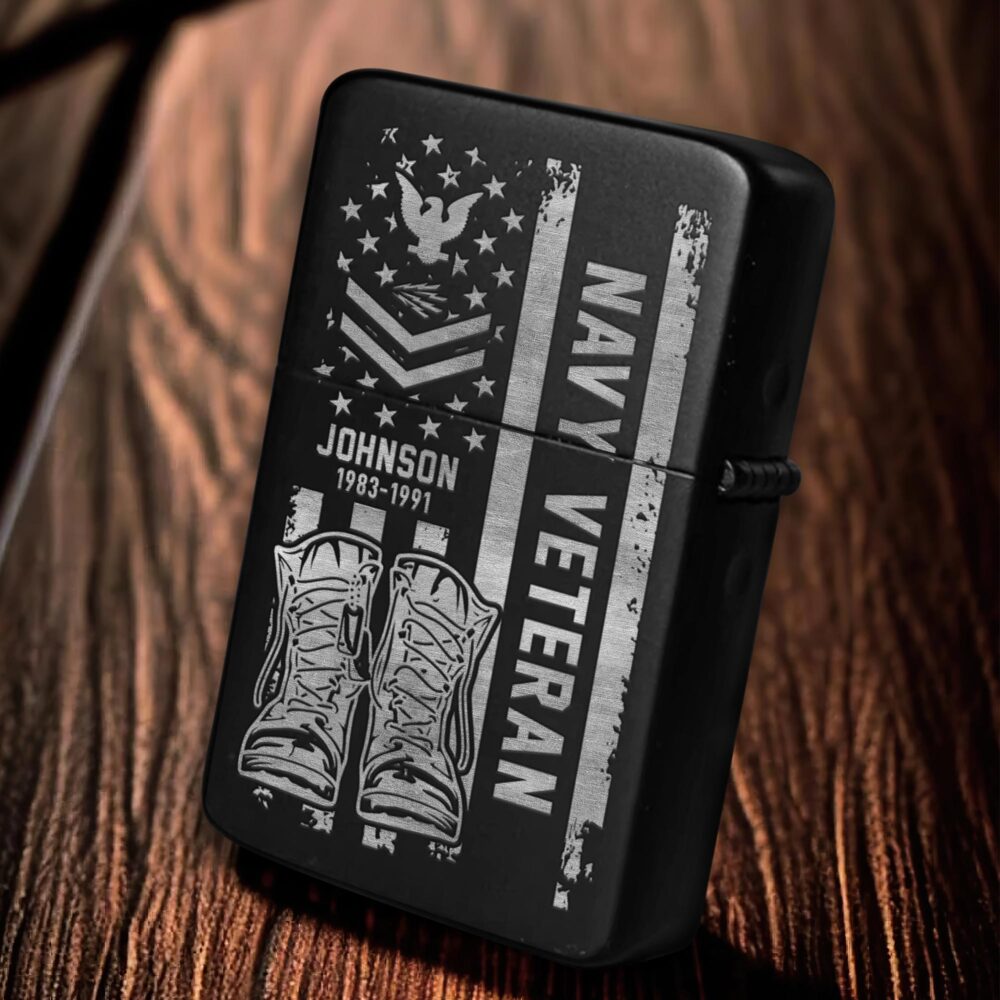 US Navy, E 8 Gold - Engraved Lighter - Image 6