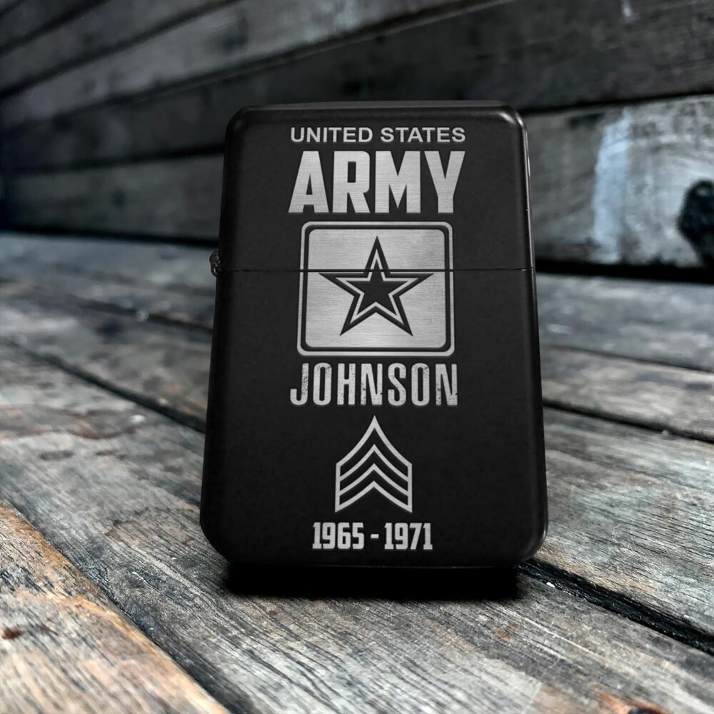 US Army, E 5 Army Sergeant - Engraved Lighter - Image 5