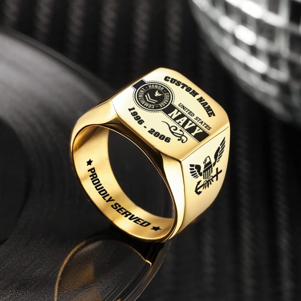 US Navy, E 4 Red - Engraved Men's Ring - Image 2