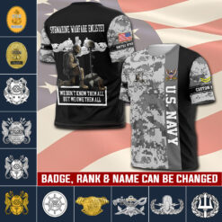 Navy Badge, E 6 Red - T-Shirt