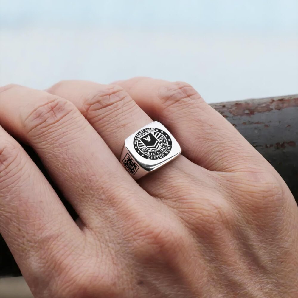 US Coast Guard, E 2 White - Engraved Men's Ring - Image 6