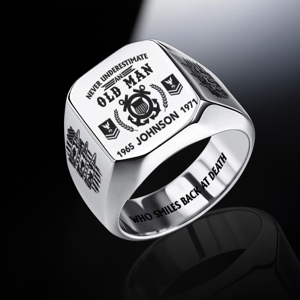 US Coast Guard, E 3 Red - Engraved Men's Ring - Image 8