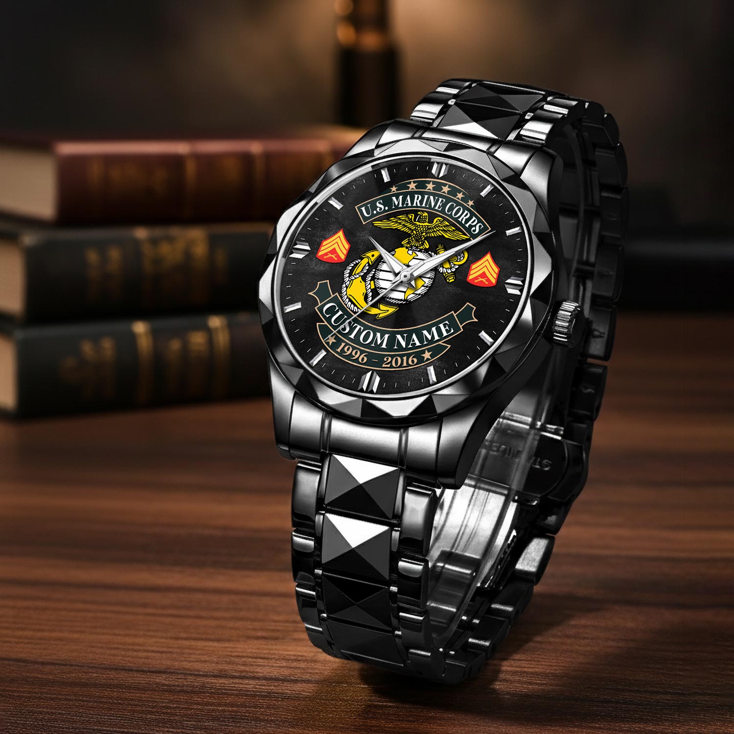 US Marine Corps, O 2 Marines First Lieutenant - Diamond-Cut Bezel Watch - Image 3