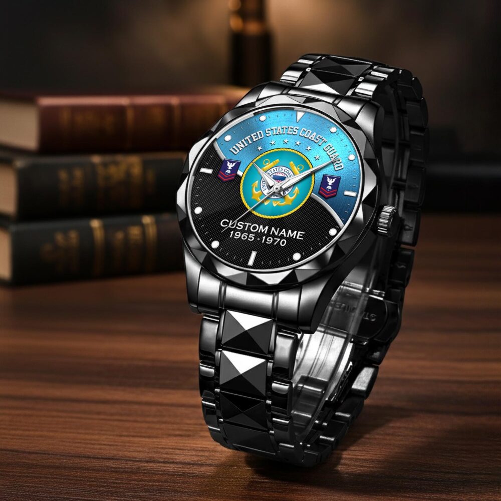 US Coast Guard, E 4 Red - Diamond-Cut Bezel Watch - Image 3