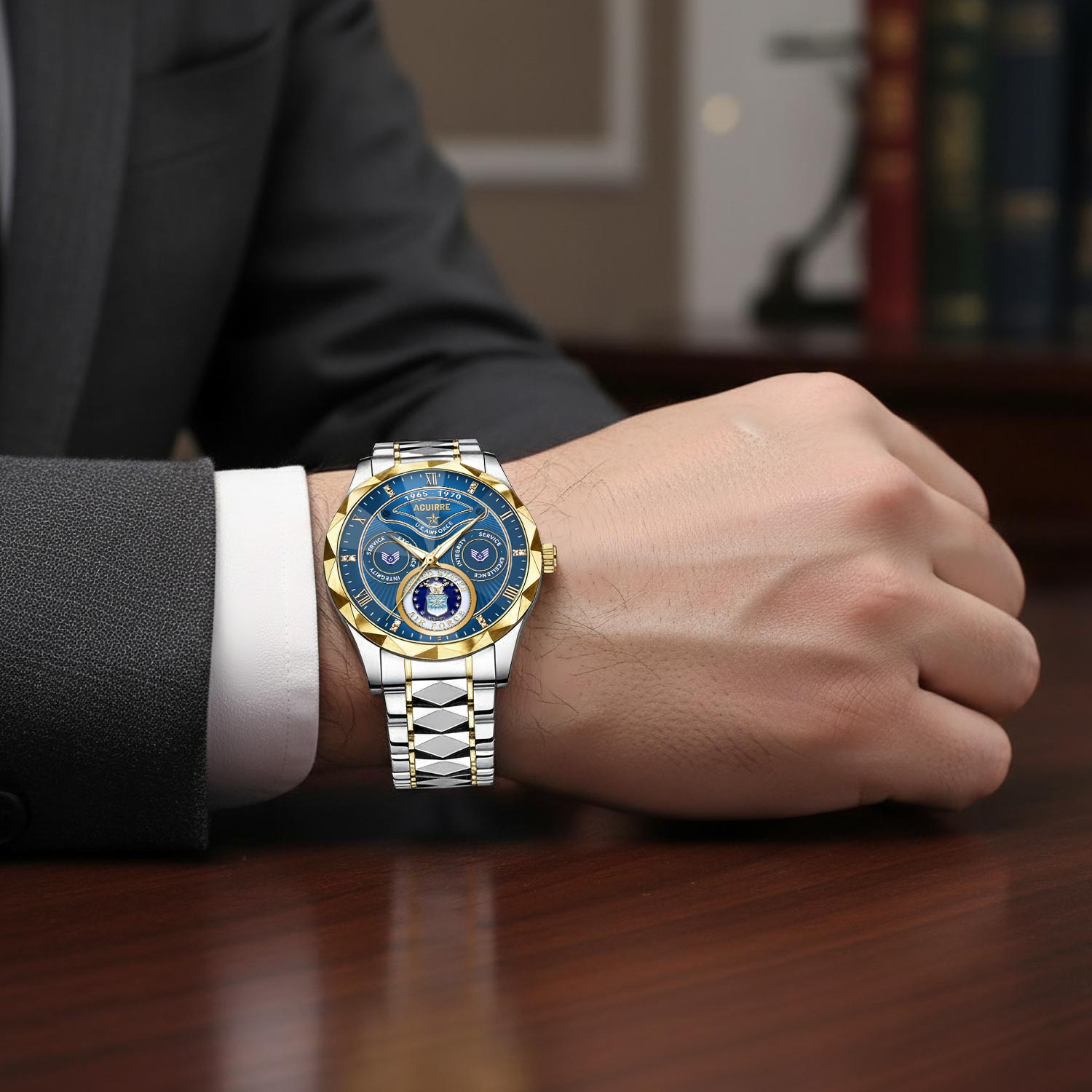 US Air Force, E 2 Air Force Airman - Diamond-Cut Bezel Watch - Image 7