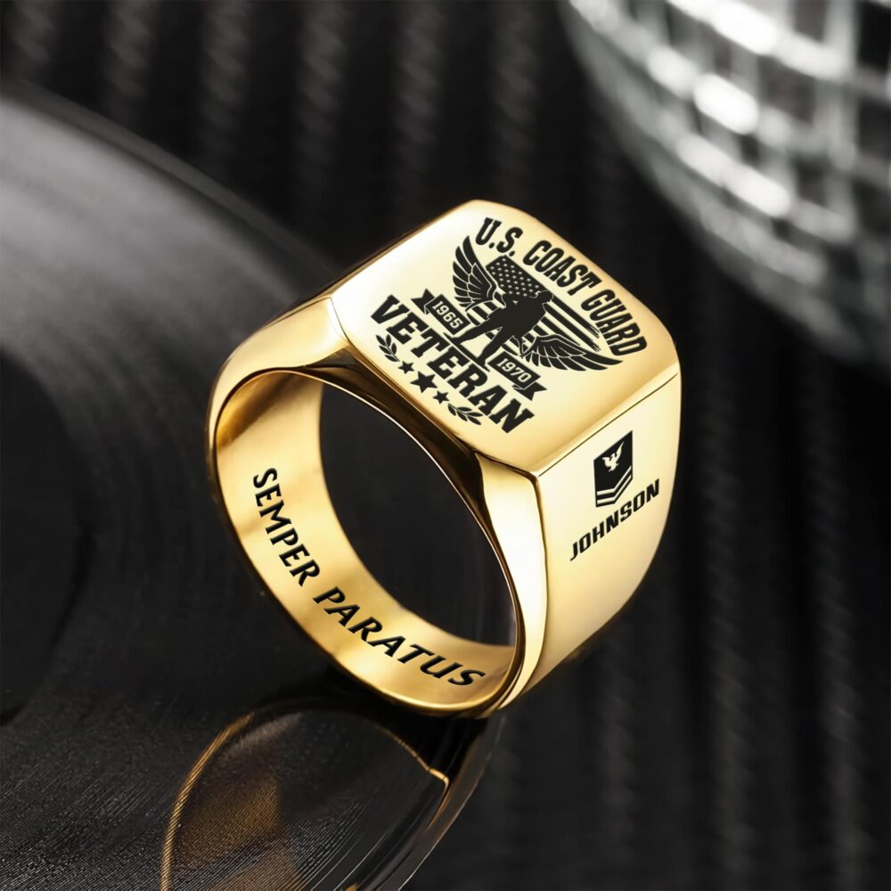 US Coast Guard, E 3 Red - Engraved Men's Ring - Image 2