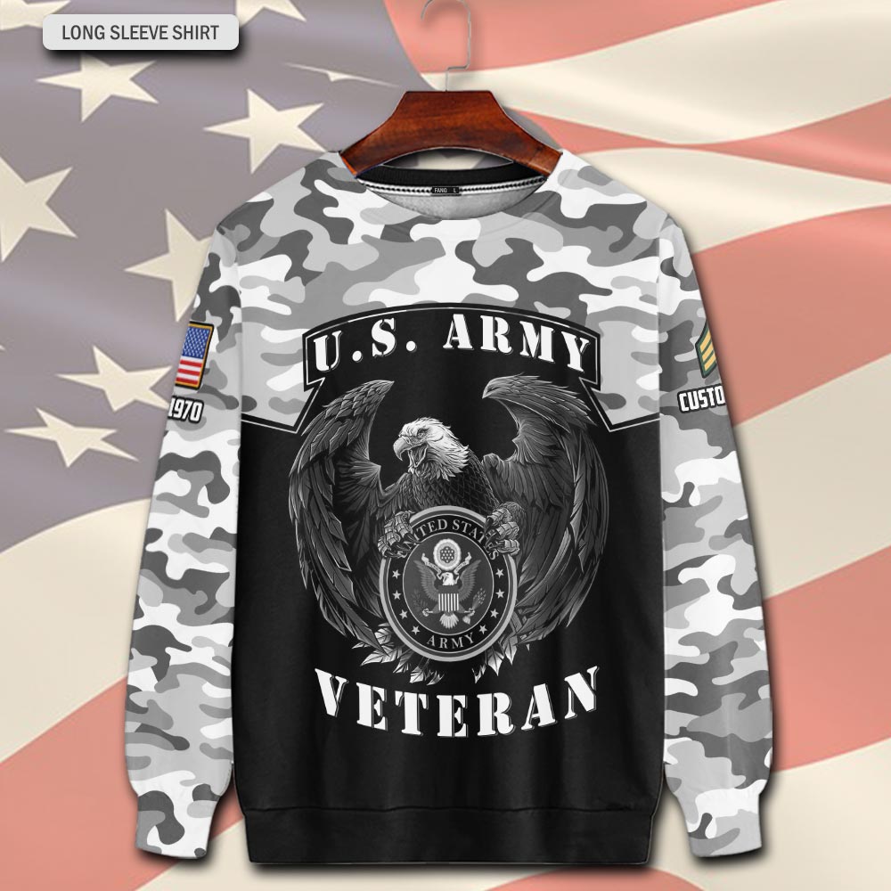 US Army, E 4 Army Specialist - Sweatshirt - Image 2