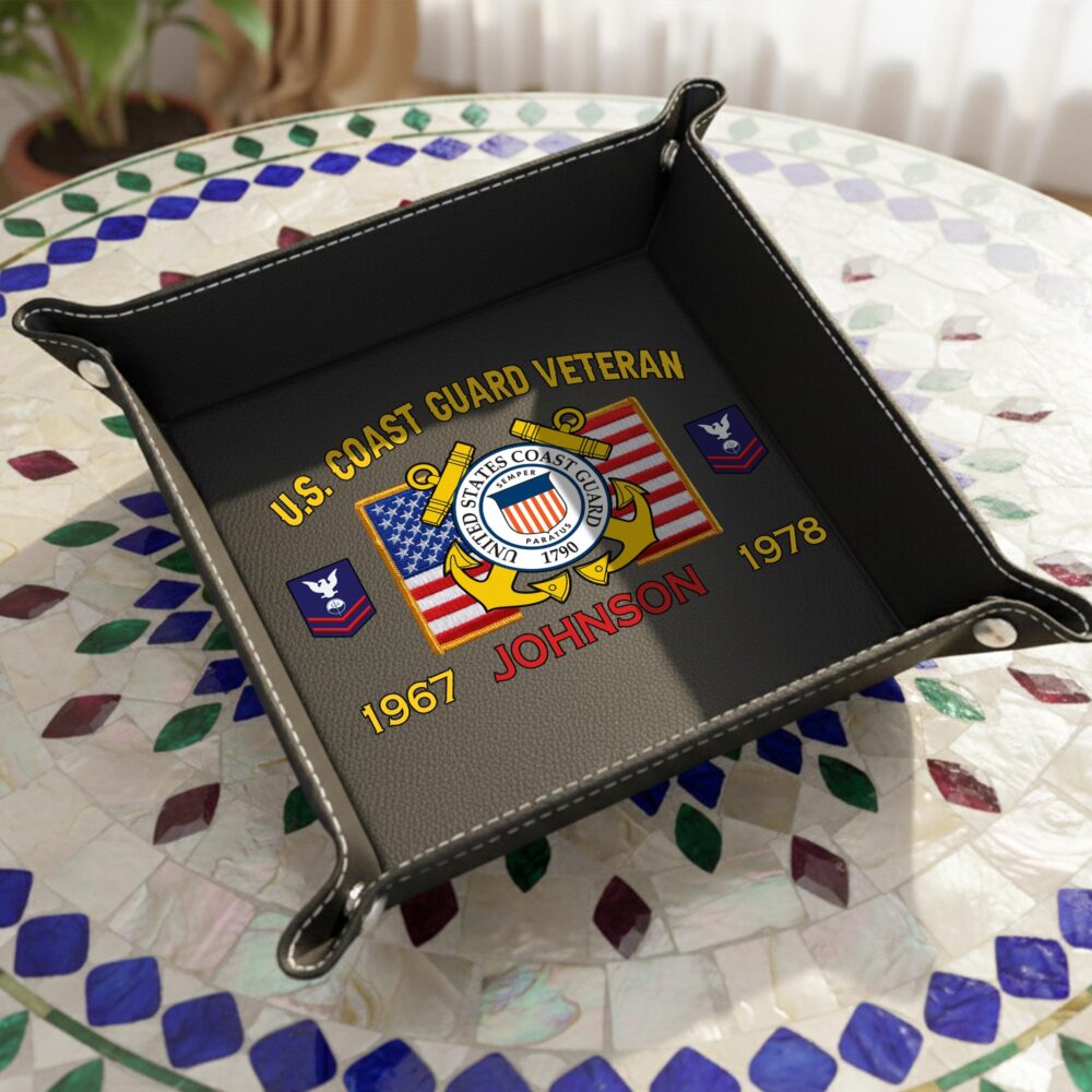 US Coast Guard, E 8 Gold - Personalized Leather Valet Tray - Image 5
