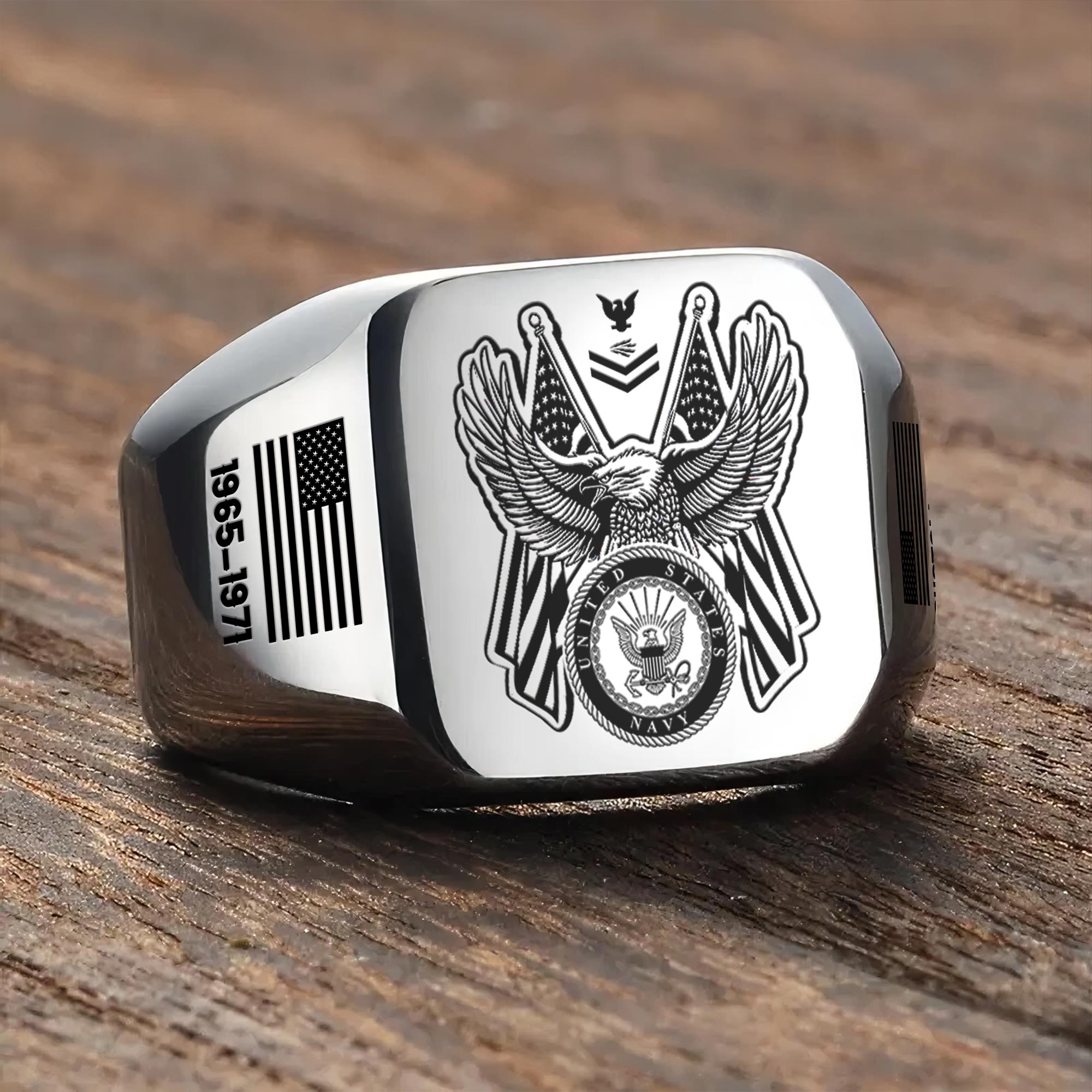 US Navy, Anchors Aweigh - Engraved Men's Ring - Image 3