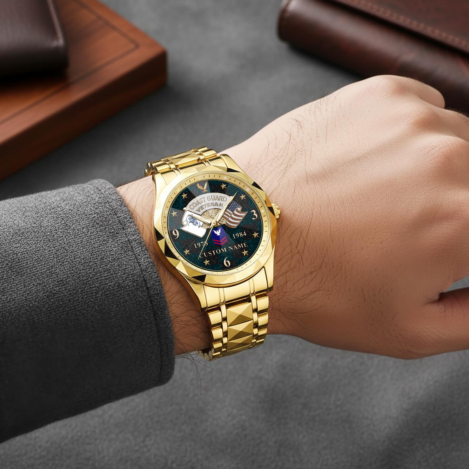 US Coast Guard, E 9 Gold - Diamond-Cut Bezel Watch - Image 5