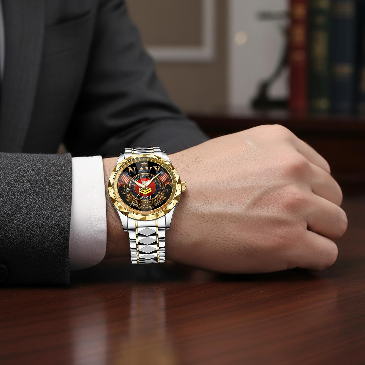 US Navy, E 7 Gold - Diamond-Cut Bezel Watch - Image 7