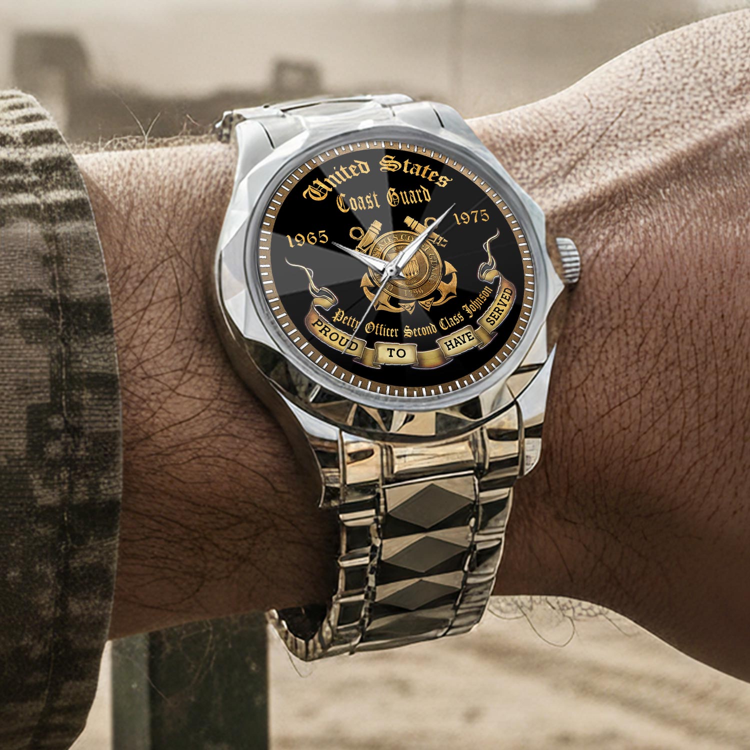 US Coast Guard, E 9 Gold - Diamond-Cut Bezel Watch - Image 4