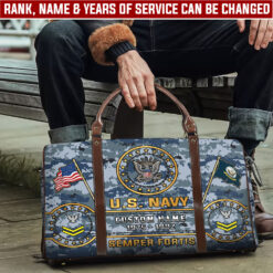 US Navy, Defender of Freedom - Travel Bag - Size S: 18 x 8.6 x 10.2 inches